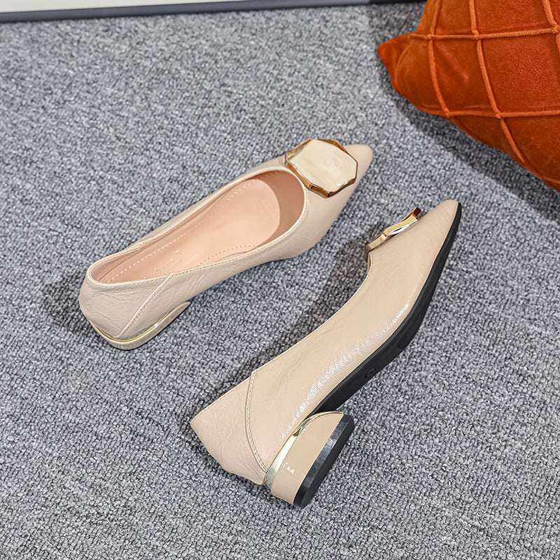 New style metal-head professional work shoes - elegant pointed-toe single shoes in black with thick heels - suitable for long working hours, not tiring the feet and made of durable leather.