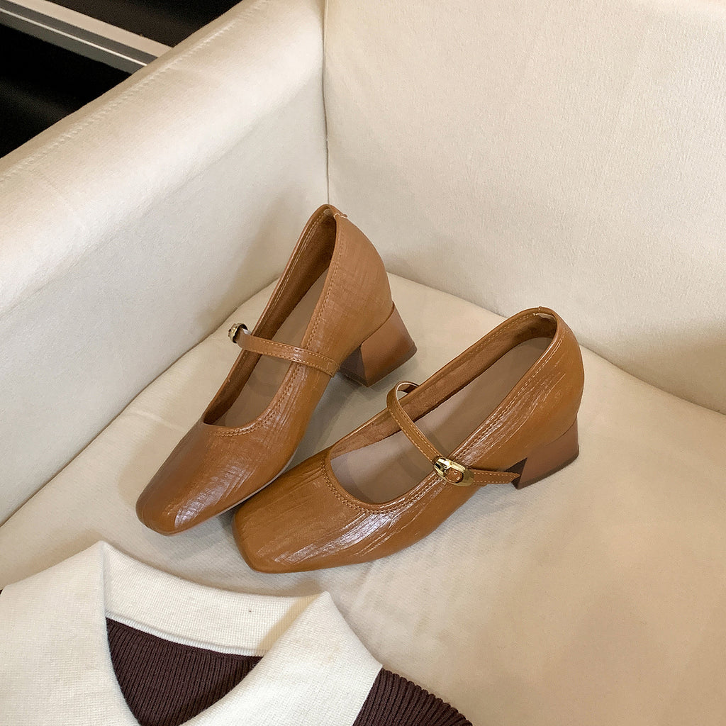High-8cm Mary Jane shoes for women, new 2026 spring/summer style, square toe, one-piece buttoned strap, versatile for casual wear.