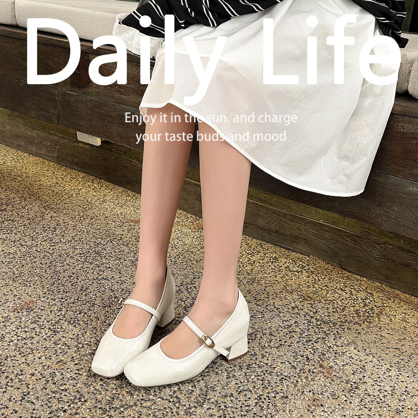 High-8cm Mary Jane shoes for women, new 2026 spring/summer style, square toe, one-piece buttoned strap, versatile for casual wear.